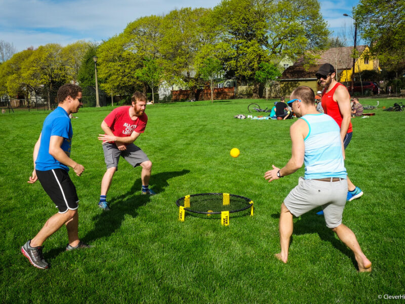 Spikeball